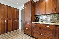 Aston Whaler on Kaanapali #619