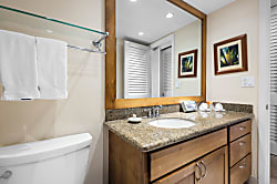 Aston Whaler at Kaanapali 770