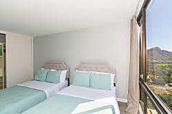 Waikiki Sunset Hotel