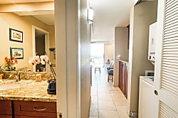 Luana Kai Resort D204