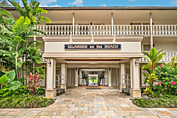 Islander  Studio 137