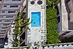 Waiki Park Heights - 20th floor