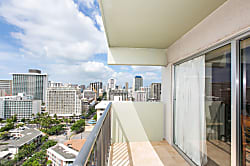 Waiki Park Heights - 20th floor