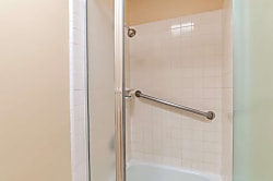 Kahana Sunset Resort A6