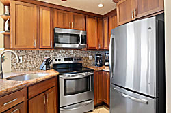 Kahana Sunset Resort A10