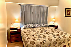 Kona Plaza 2Br Rental