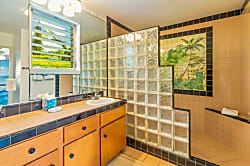 Alii Kai Ocean View Condo