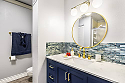 Keauhou Kona Surf & Racquet #9303