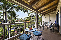 Keauhou Kona Surf & Racquet #9303