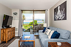 Kauhale Makai Coastal Vistas