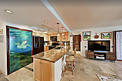 Penthouse Corner - Hololani