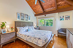 Poipu Crater 12 - Tropical Paradise - Garden/Crate