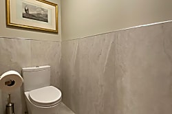 Very spacious for a one bedroom condo and complete