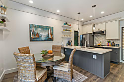 Kiahuna Plantation #430 (building 41)