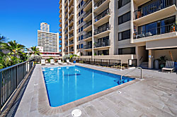 Four Paddle 6th Floor