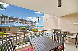 Historic Kailua Village Oceanview Condo with Pool