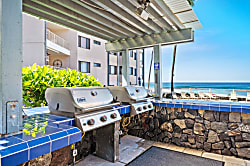 Historic Kailua Village Oceanview Condo with Pool