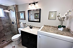 Royal Mauian Remodeled Condo