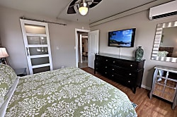 Royal Mauian Remodeled Condo