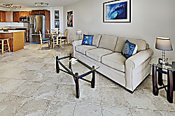 Kauhale Makai Renovated Condo