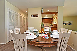 Kaanapali Royal Q101