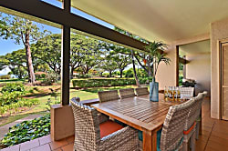 Kaanapali Royal Q101