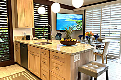 Kiahuna Plantation #30 (building 7)