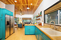 Hale Mauka Rainforest Retreat