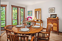 Waikomo Stream Villas 122