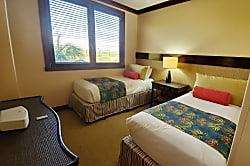 Alluring Beach Villa at Ko Olina