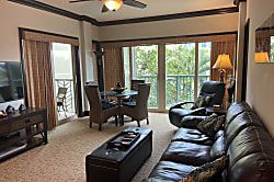 Waipouli Beach Resort A303