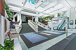 Ilikai Hotel Condo 9th Floor City View