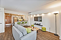 Ilikai Hotel Condo 9th Floor City View