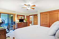 Waikomo Stream Villas 202