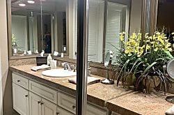 Grand Champions 2nd Floor Unit