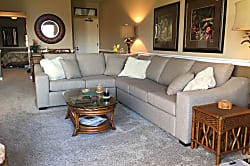 Grand Champions 2nd Floor Unit