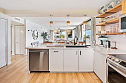 White Sand Village 301