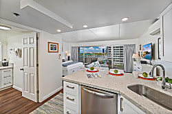 Ilikai Hotel 10th Floor