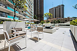 Ilikai Hotel 10th Floor