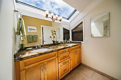 Kahana Outrigger 3B1