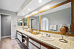 Grand Champions GCH-134