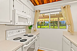 Sandpiper Condos 209