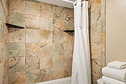 Royal Sea Cliff #401