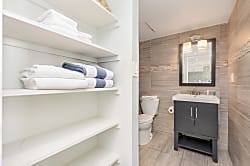 Ilikai Hotel Ocean View Condo 1777