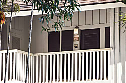 Kiahuna 125 (Building 18)