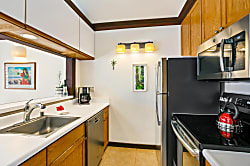 Kiahuna Plantation 106 (Building 17)