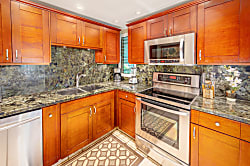 Hanalei Bay Resort 4323/4324