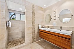 Vista Waikoloa End Unit