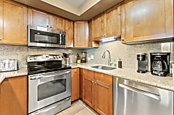 Kamaole Sands 10-104