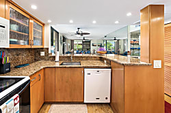 White Sands Village Unit #113